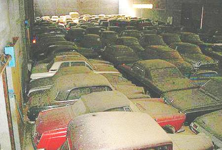 BARNFULL OF VINTAGE CARS-REAL PICTURES BUT FICTIONAL STORY!